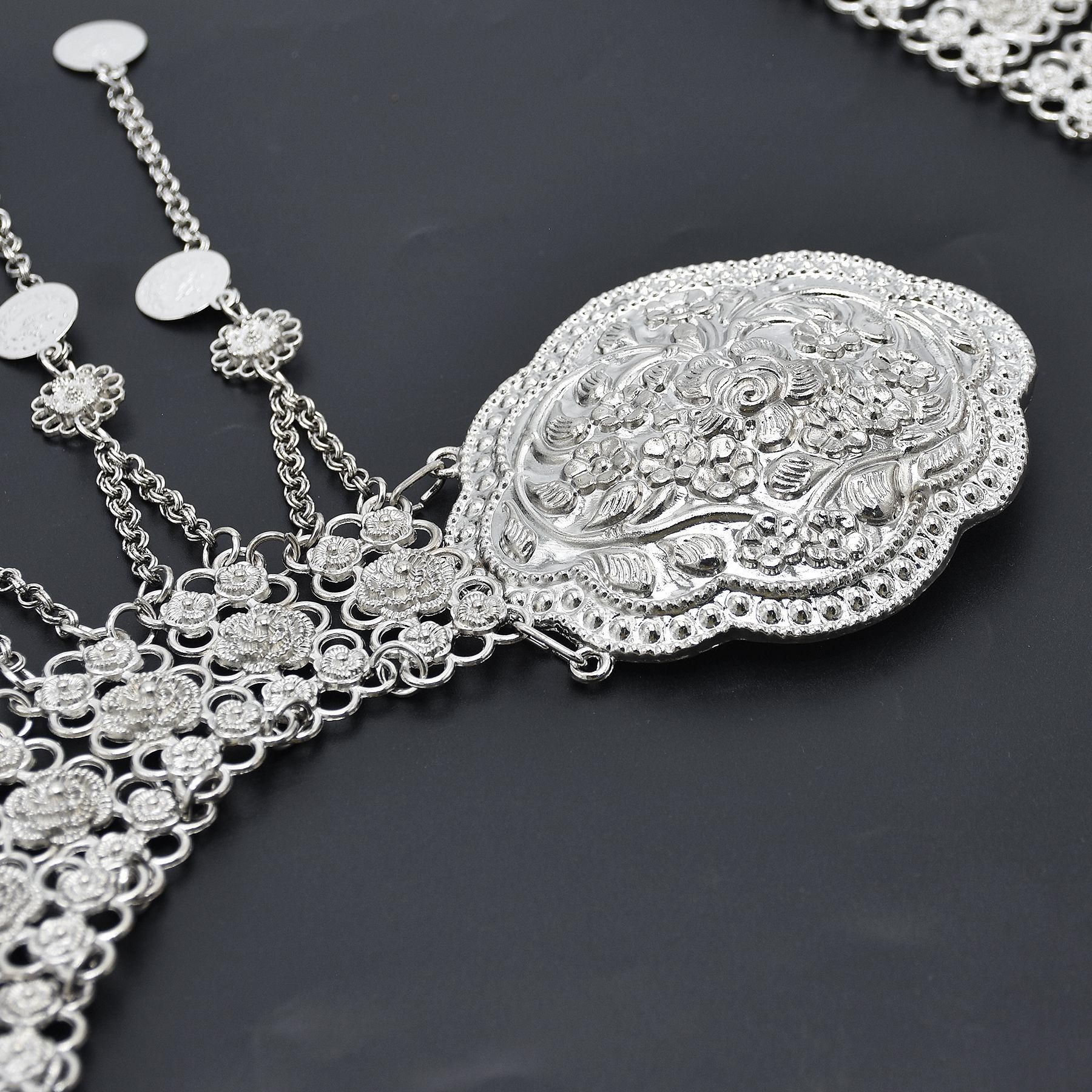Silver Plated Moroccan Caftan  - đánh giá và giá Body Jewelry Indian